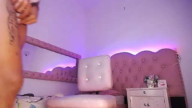 Sussan cooper online show from March 25, 7:24 pm