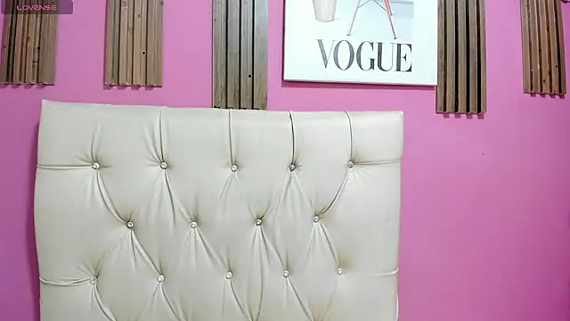 Alondra Tits online show from November 23, 12:37 pm