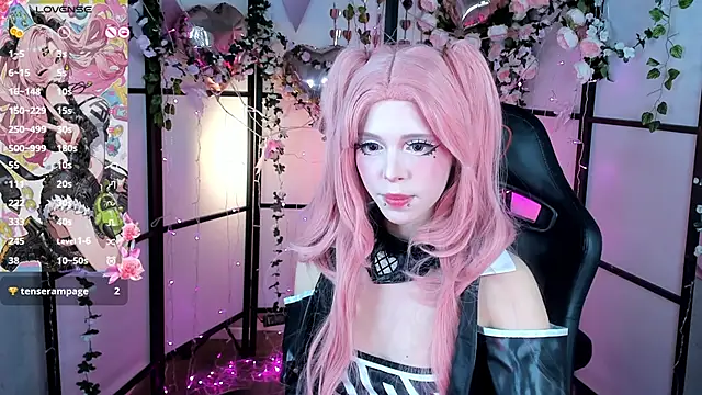 Aluwe Say online show from February 13, 9:15 pm