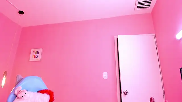 Snapshot of Milu_carbajal_x chatting on February 20, 10:50 am Milu carbajal x online show from February 20, 10:50 am