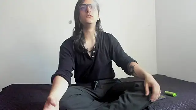 Snapshot of Amoneth_Xx chatting on January 17, 8:12 pm Amoneth Xx online show from January 17, 8:12 pm