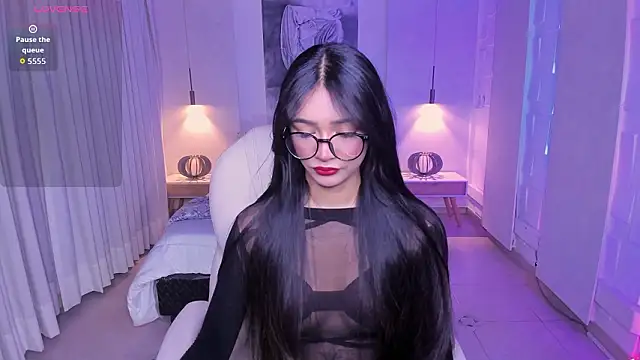 kylie collins online show from March 20, 3:18 am