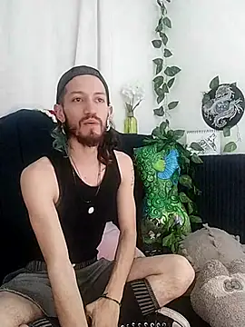 AngelDamianArt online show from November 27, 8:42 pm