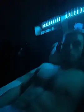 daddyshomeee  online show from March 9, 4:49 am