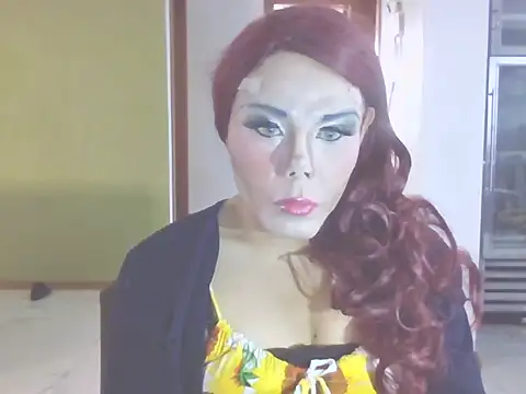 melany-michu online show from December 4, 1:32 pm