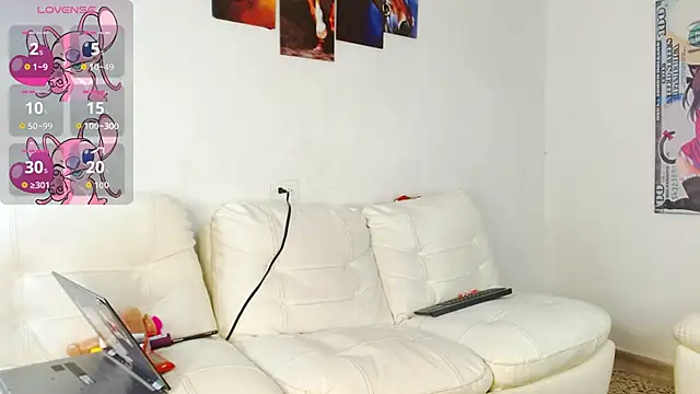 ann sophi online show from November 18, 8:45 pm