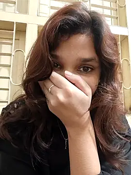 Mariya sen online show from August 5, 8:03 pm