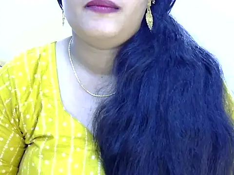 Snapshot of Muskan_Jha chatting on May 14, 11:07 am Muskan Jha online show from May 14, 11:07 am