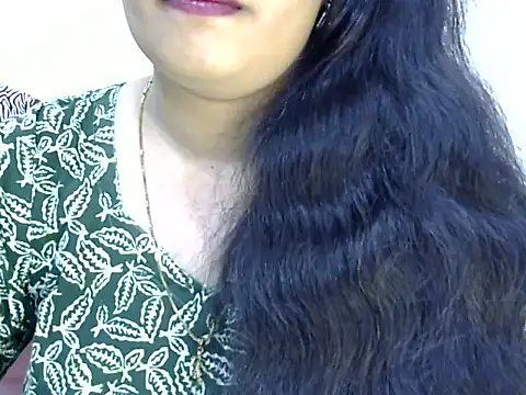 Snapshot of Muskan_Jha chatting on April 14, 1:43 am Muskan Jha online show from April 14, 1:43 am