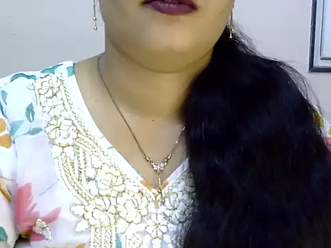 Muskan Jha online show from June 23, 1:36 am
