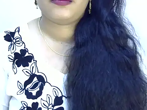 Snapshot of Muskan_Jha chatting on May 7, 2:16 am Muskan Jha online show from May 7, 2:16 am