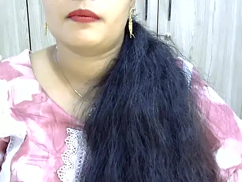Snapshot of Muskan_Jha chatting on March 27, 12:28 pm Muskan Jha online show from March 27, 12:28 pm