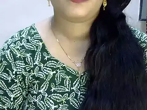 Muskan Jha online show from June 8, 8:04 am