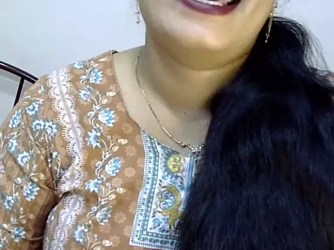 Muskan Jha online show from June 24, 2:04 pm