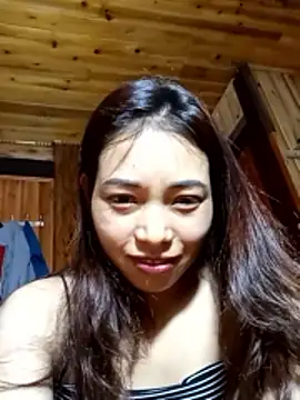 Snapshot of _Su-Su_ chatting on February 27, 2:39 pm Su-Su online show from February 27, 2:39 pm