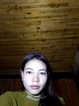 Snapshot of _Su-Su_ chatting on February 6, 11:01 pm Su-Su online show from February 6, 11:01 pm