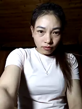 Snapshot of _Su-Su_ chatting on December 17, 10:59 pm Su-Su online show from December 17, 10:59 pm