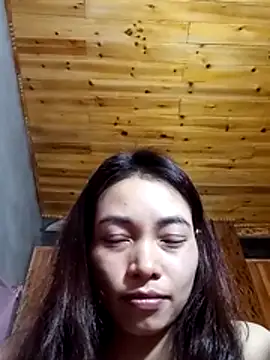 Snapshot of _Su-Su_ chatting on February 1, 3:43 pm Su-Su online show from February 1, 3:43 pm