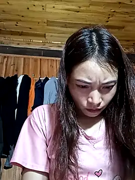 Snapshot of _Su-Su_ chatting on March 1, 2:39 pm Su-Su online show from March 1, 2:39 pm