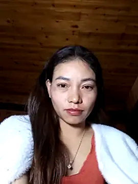 Snapshot of _Su-Su_ chatting on December 5, 8:39 pm Su-Su online show from December 5, 8:39 pm