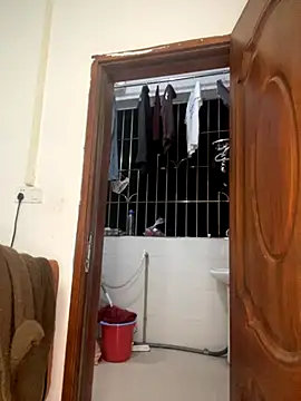 yiyi0316 online show from November 30, 10:27 am