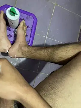 yassssst online show from January 18, 1:25 pm