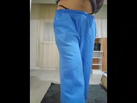 Snapshot of Lukemo chatting on November 17, 11:31 pm Lukemo online show from November 17, 11:31 pm