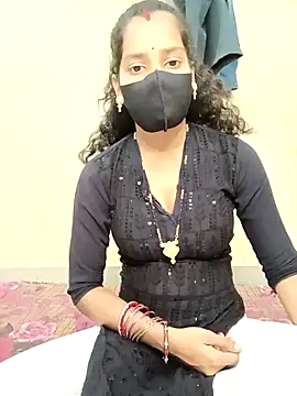 Desi Hot Queen online show from December 2, 3:03 pm