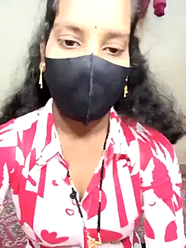 Desi Hot Queen online show from December 22, 5:18 am