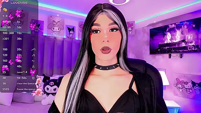 dearAlanaxxx online show from December 21, 8:42 pm