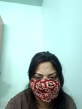 Cute-richa1 online show from January 10, 11:55 pm