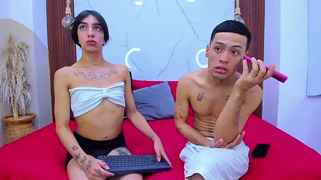 Loversinfire2 online show from June 22, 2:06 am