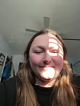 sammi b12 online show from February 14, 8:42 pm