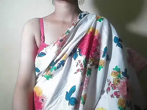 Snapshot of mohini-rani chatting on November 16, 6:23 pm mohini-rani online show from November 16, 6:23 pm