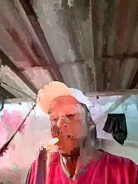 Snapshot of patraick chatting on May 31, 8:31 pm patraick online show from May 31, 8:31 pm