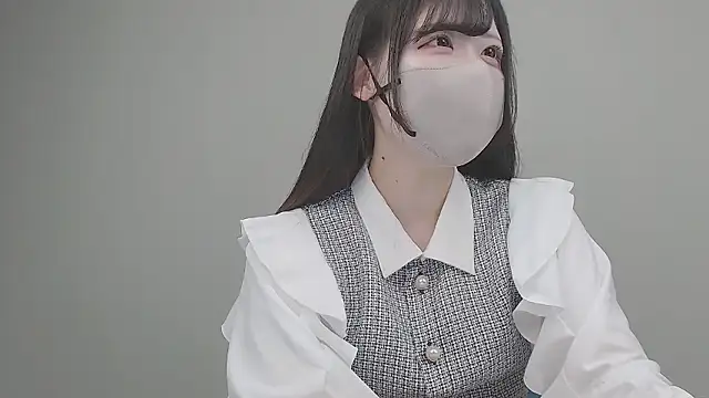 Hina zzz online show from November 19, 6:02 am