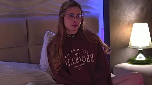 -SaraBlack- online show from March 4, 4:20 am