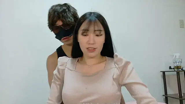 Asuka 2525 online show from December 14, 1:49 pm