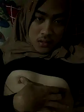 Snapshot of yuliabirdiantie1 chatting on November 15, 10:08 am yuliabirdiantie1 online show from November 15, 10:08 am