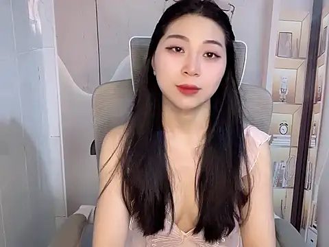 Lousii online show from April 11, 7:45 am