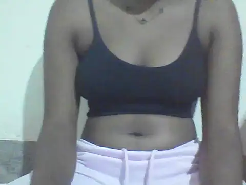 StormzyLeila online show from November 21, 3:05 am