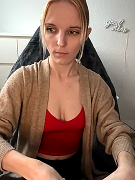 BellaxBloom  online show from December 3, 9:53 am