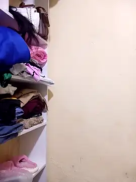 honeypot224 online show from April 6, 4:08 am