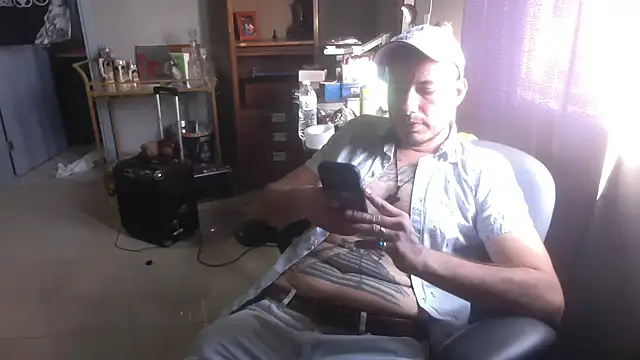 kittycat202501 online show from March 22, 10:22 pm