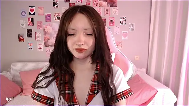 Lexi Bottom online show from February 4, 2:17 am