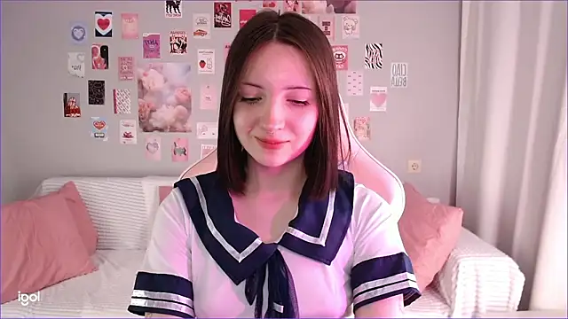 Lexi Bottom online show from March 28, 2:01 am