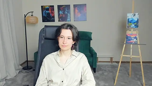 Snapshot of NenaBriand chatting on November 19, 12:38 pm NenaBriand online show from November 19, 12:38 pm