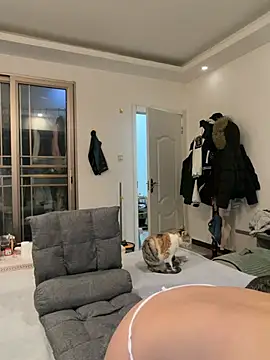 XX125216 online show from January 17, 2:09 pm