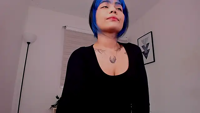 Scarlett whitmore online show from November 19, 4:56 am