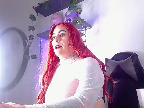 Nina-foxx online show from December 19, 8:22 pm